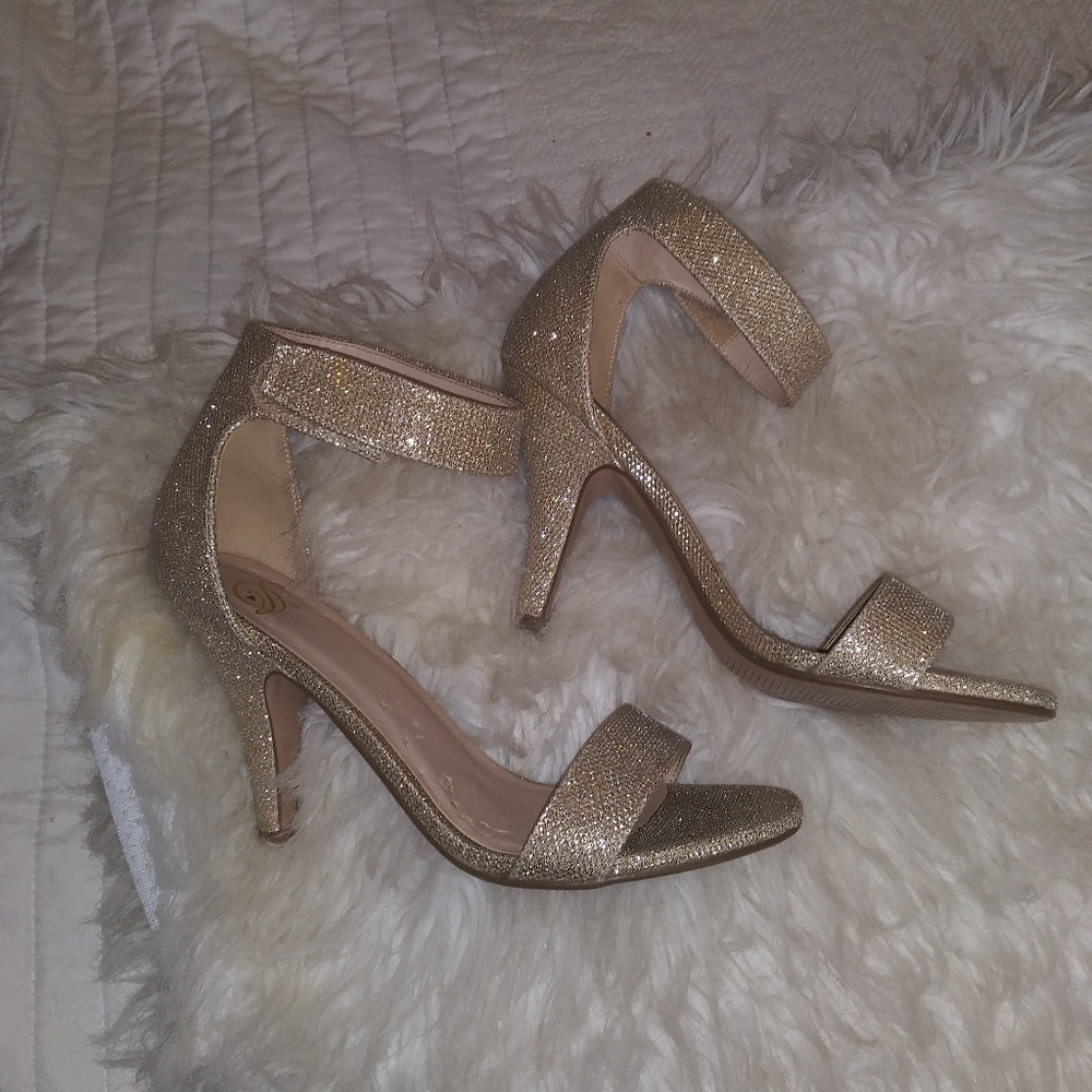 Strap on sparkley heels